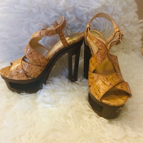 Gianni Bini Shoes - ‼️LIQUIDATION SALE 25% OFF 3 OR MORE